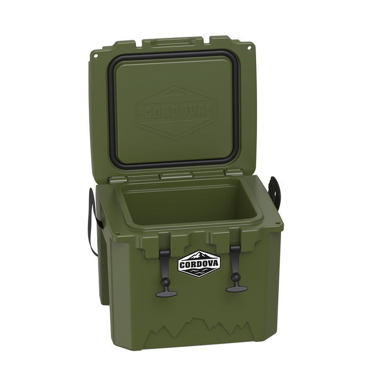 Crest 25 qt Basecamp Class™ Hard Cooler