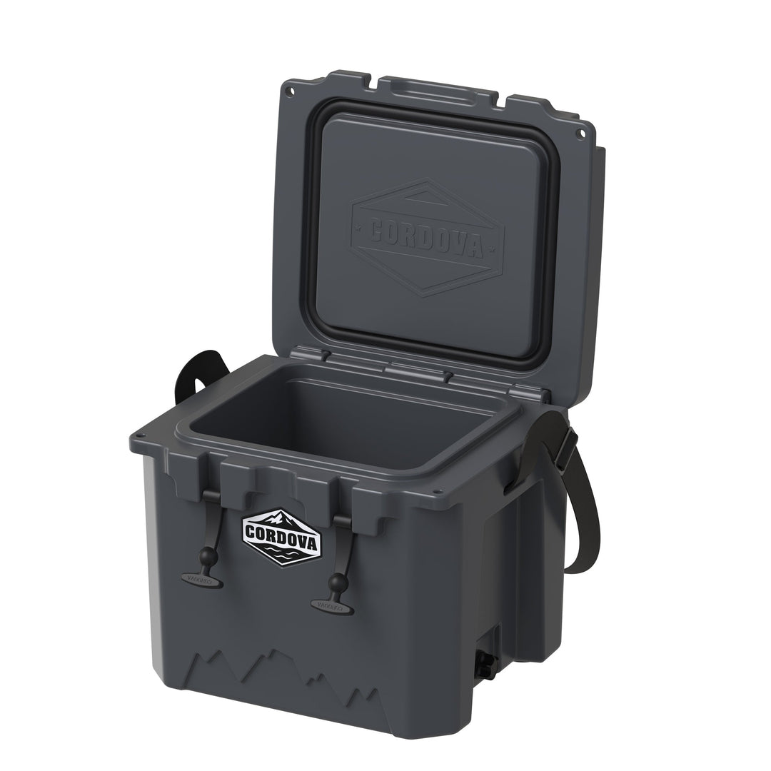 Crest 25 qt Basecamp Class™ Hard Cooler