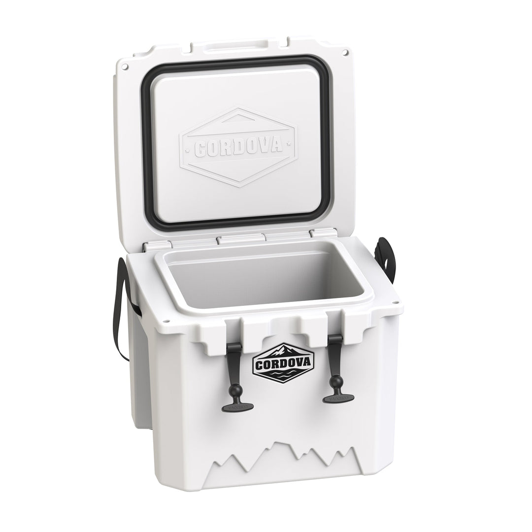 Crest 25 qt Basecamp Class™ Hard Cooler