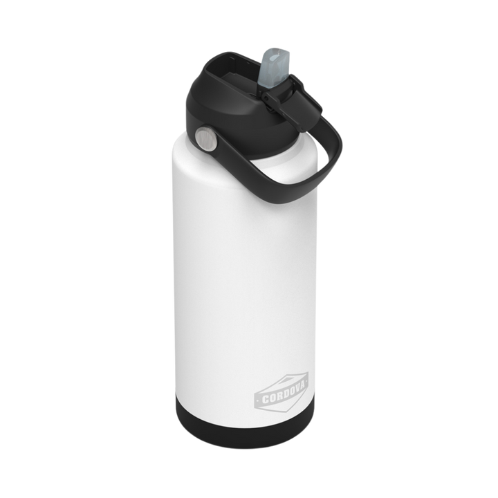 Crest Trailhead Class™ 32 oz Bottle